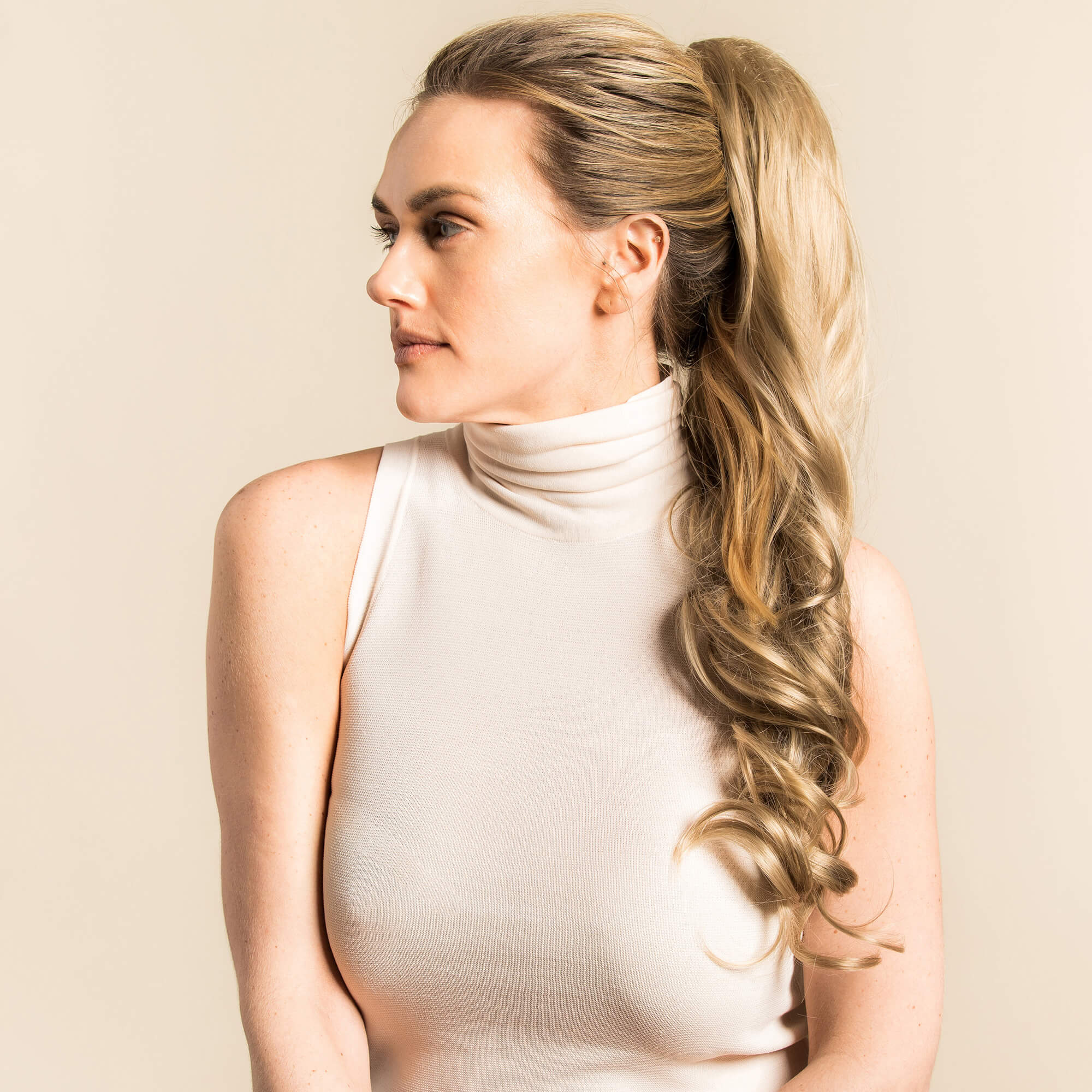 The Naomi Ponytail Long Hair Extension - Ashy Highlighted