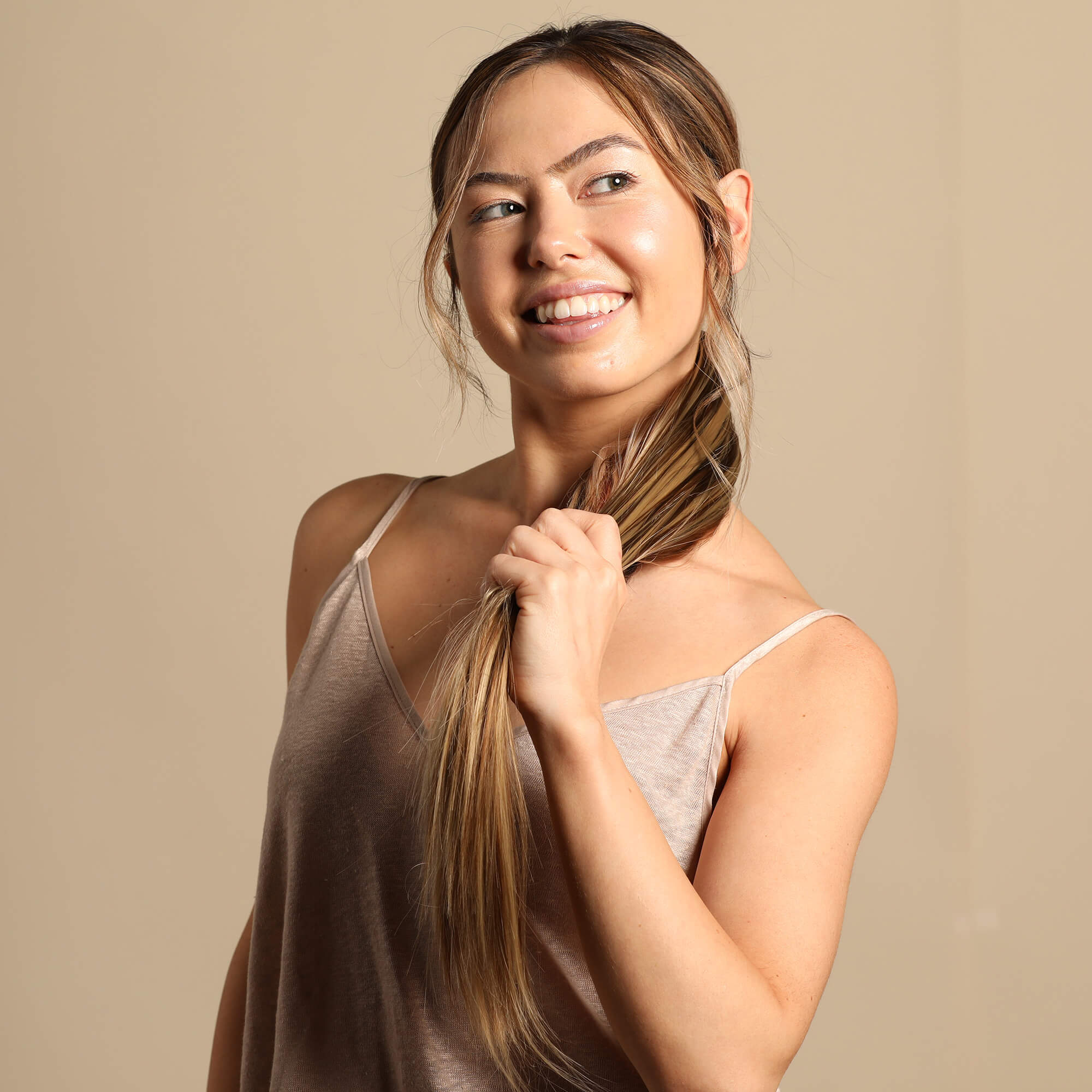 The Bree Ponytail Hair Extension - Highlighted