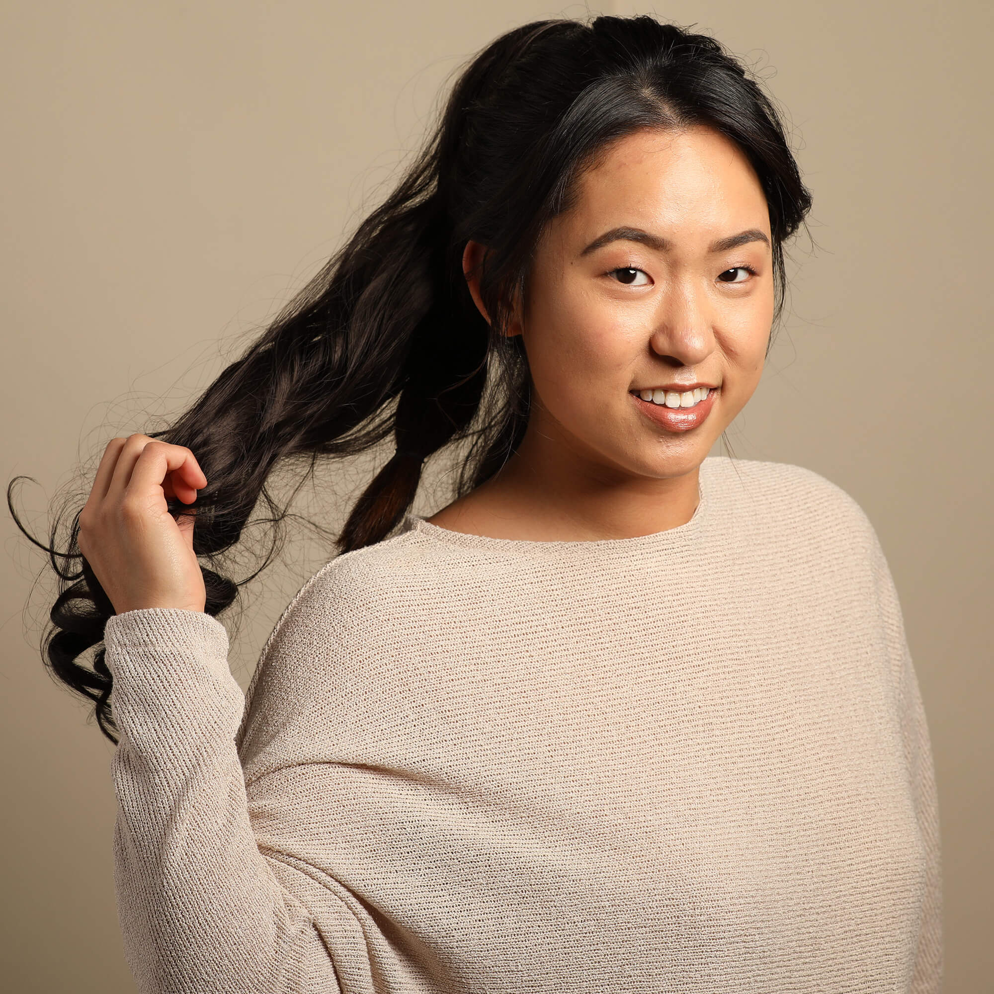 The Naomi Ponytail Long Hair Extension - Dark Brown