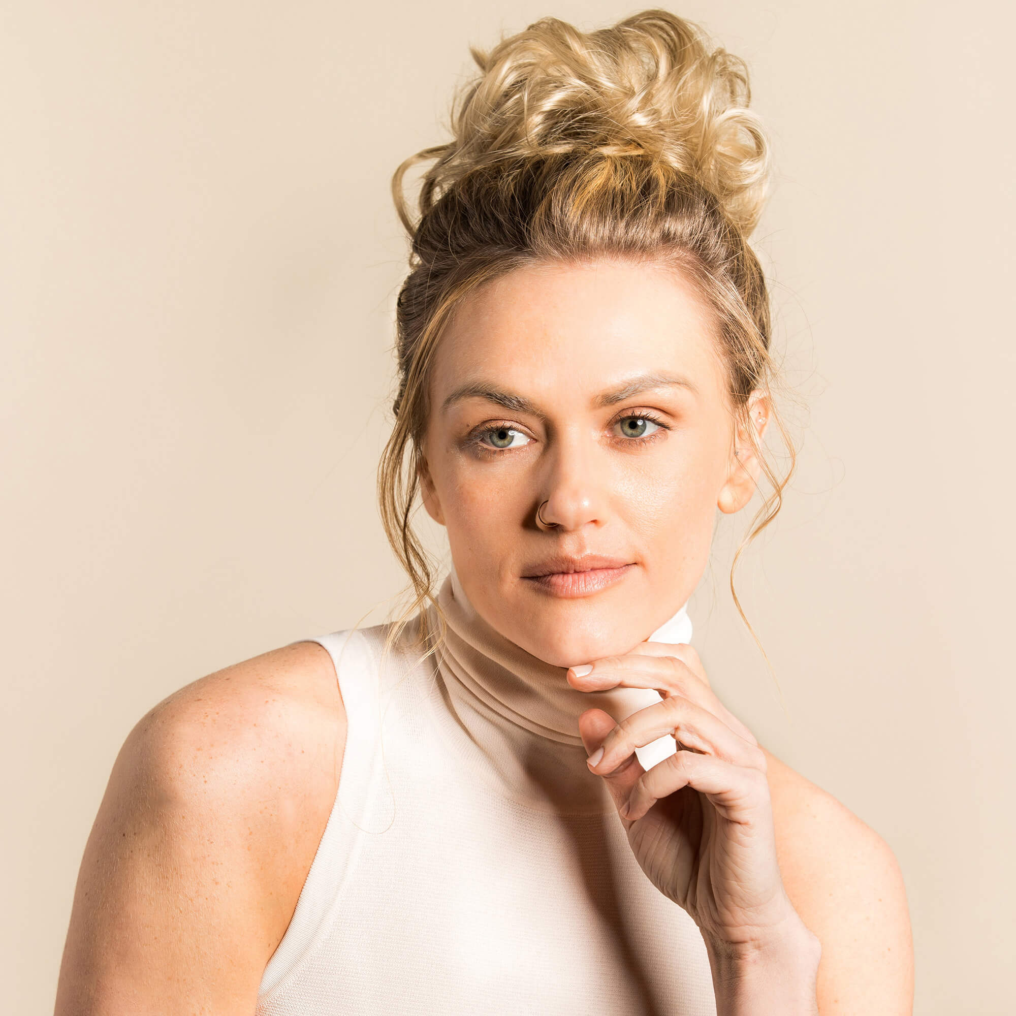 Top Knot Messy Bun Ponytail Holder Hair Extension - Original